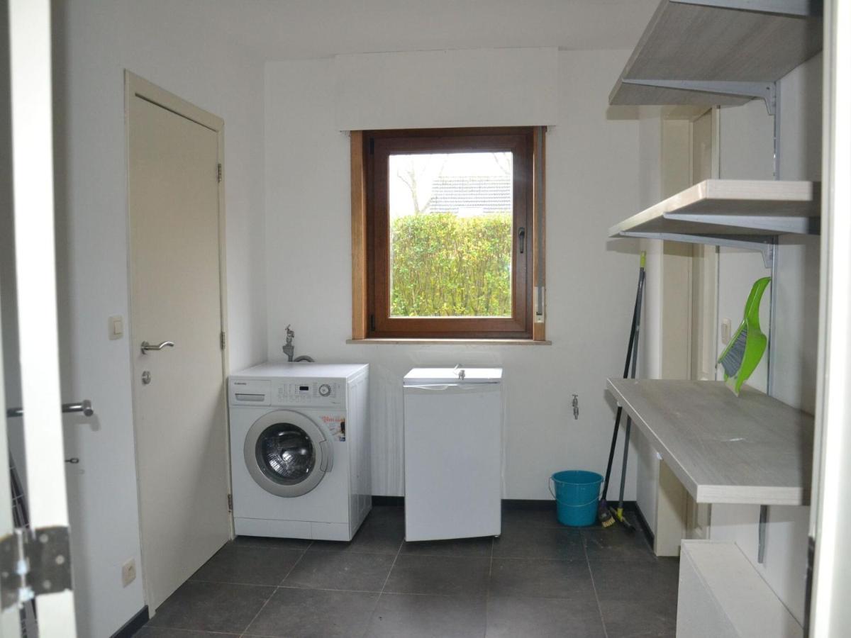 Welcoming Villa In Puivelde With Terrace Garden Barbeque Eksteriør bilde