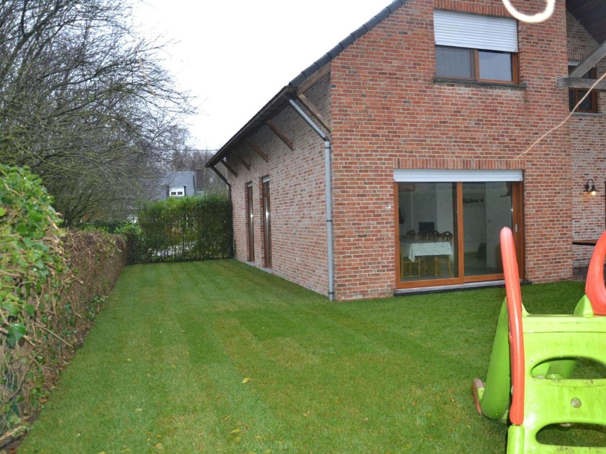 Welcoming Villa In Puivelde With Terrace Garden Barbeque Eksteriør bilde